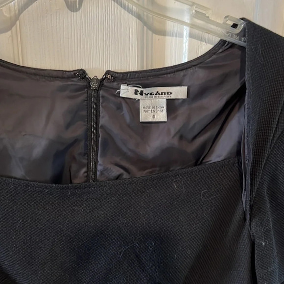 Nygard dress - Picture 3 of 4